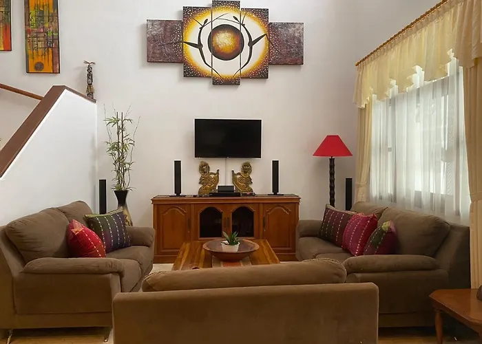 Villa Cantik Kuta Regency