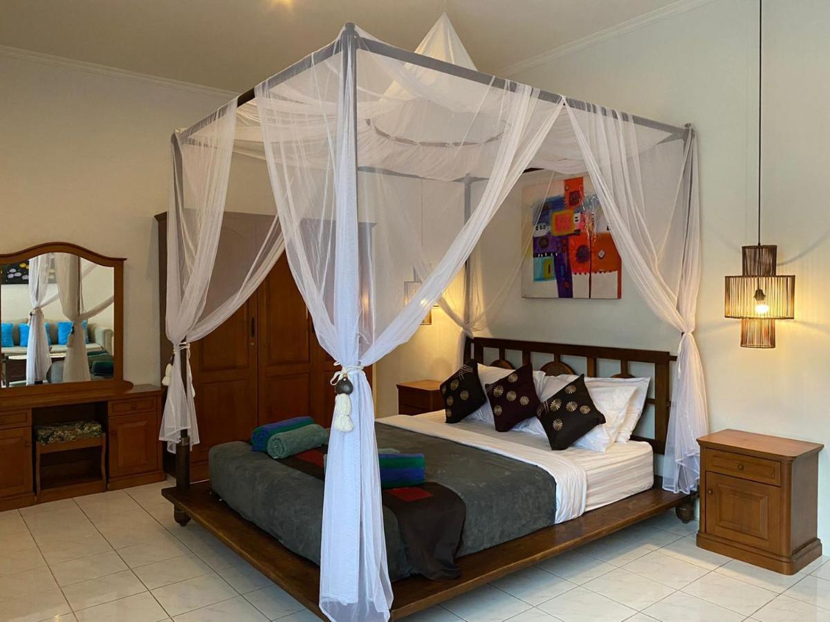 Cantik Kuta Regency Villa Kuta Lombok
